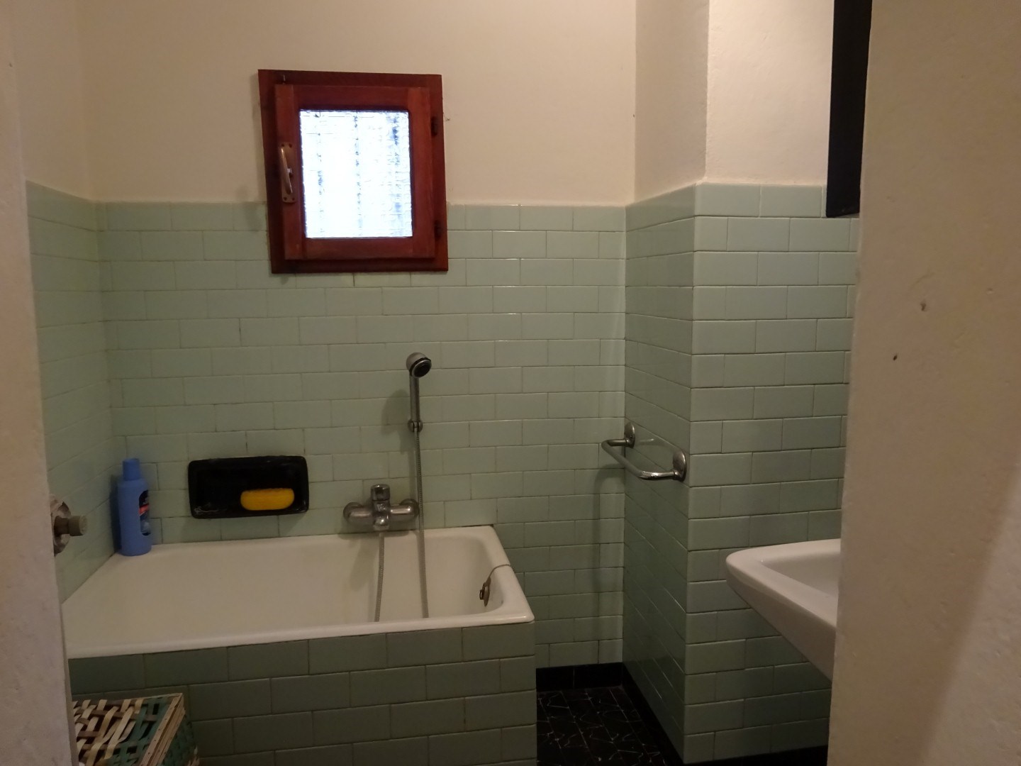 Casa indipendente con cortile privato