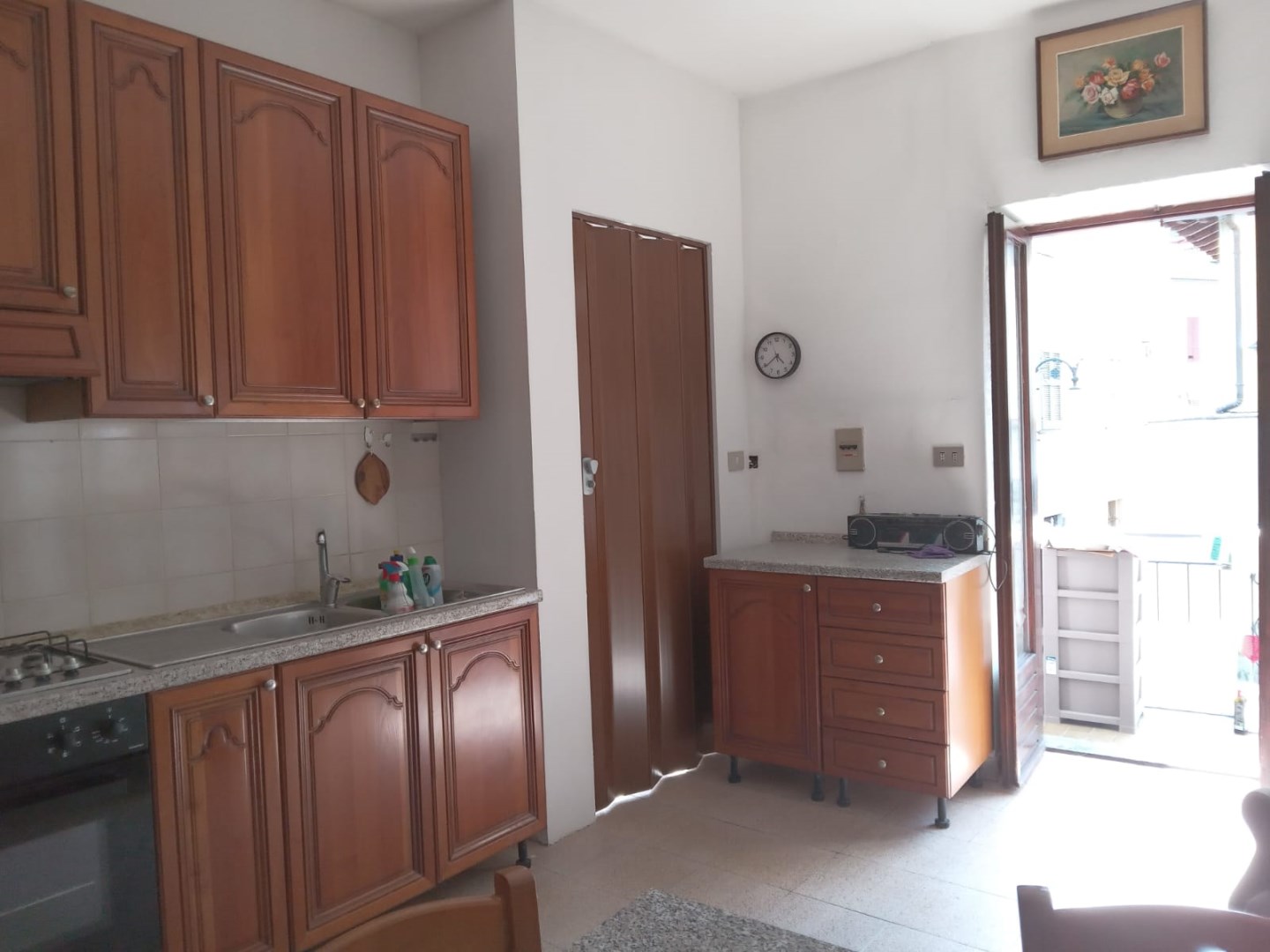 13666-immobiliaredipalo-alloggioviasancarlo- 11_cucina2 Appartamento indipendente vicinissimo al lago