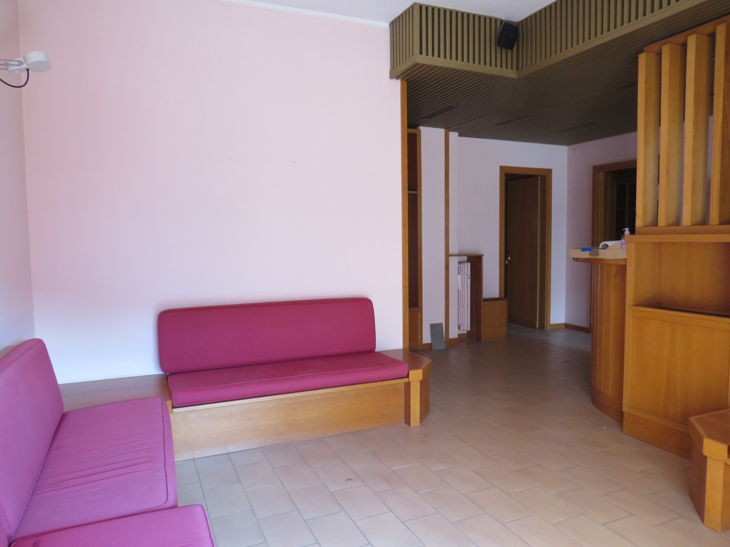 13674-immobiliaredipalo-alloggiomarconi- 04_sala Appartamento centrale di ampia metratura