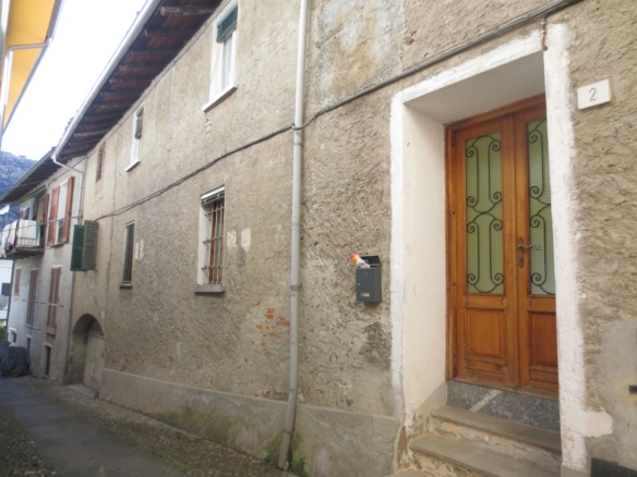 Appartamento da ristrutturare sulle alture