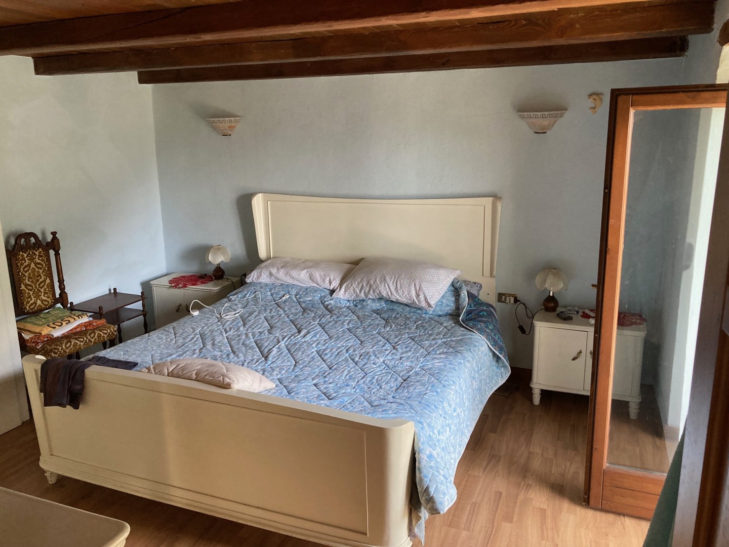 13727-immobiliaredipalo-casacicogna- 09_camera Casa indipendente con giardino privato in Val Grande
