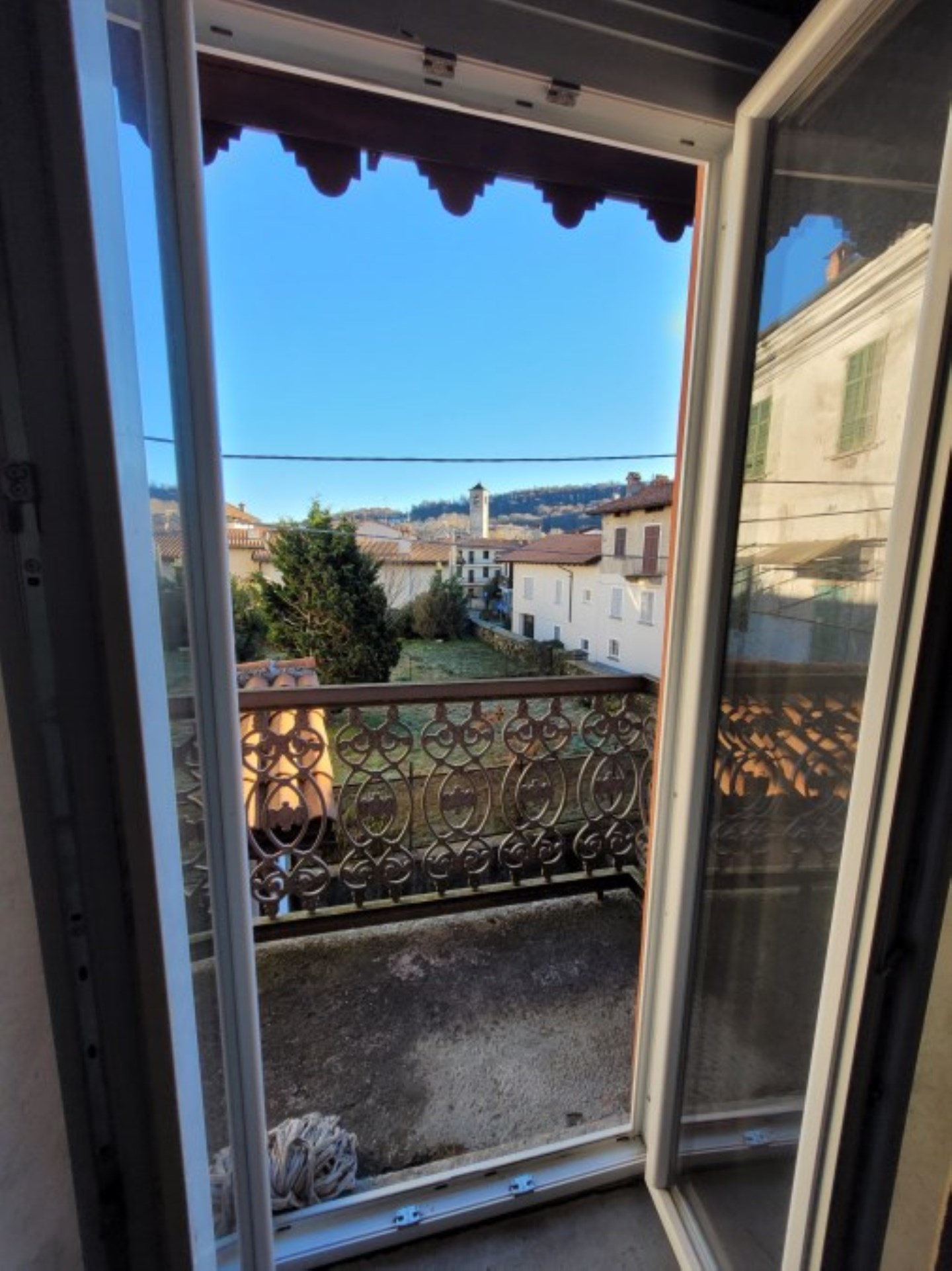 13756-immobiliaredipalo-casacarpugnino- 03_vista Casa indipendente con corte privata