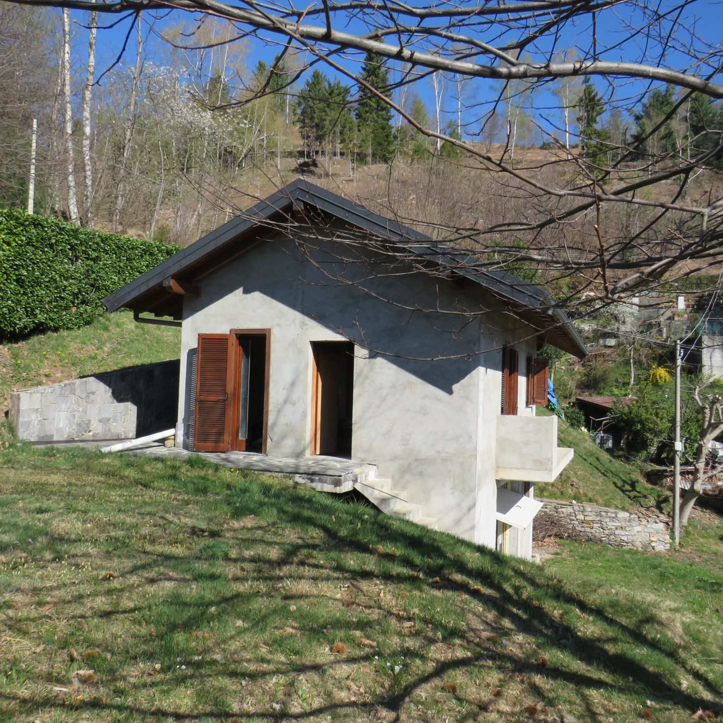 Villa indipendente con giardino