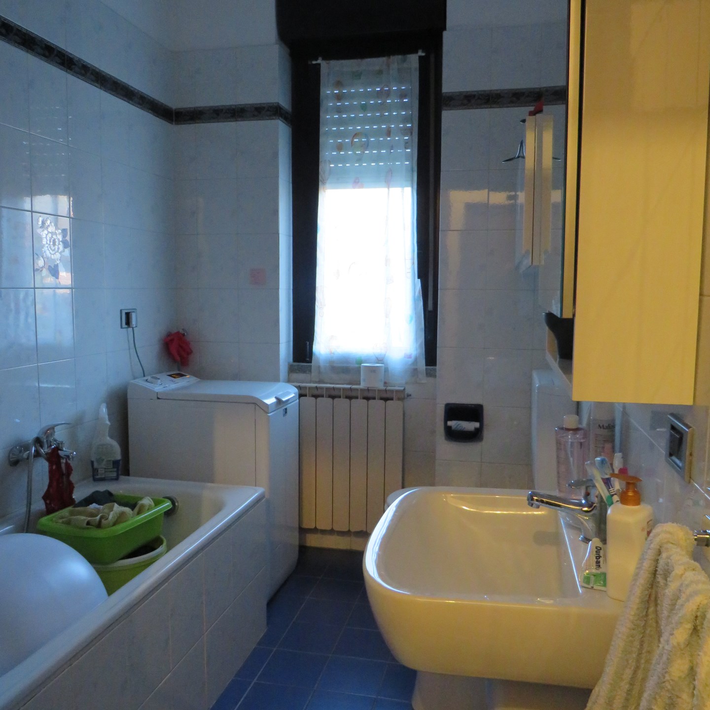 13810-immobiliaredipalo-villaferiolo- 10_bagno Villa di grande metratura con parco pianeggiante