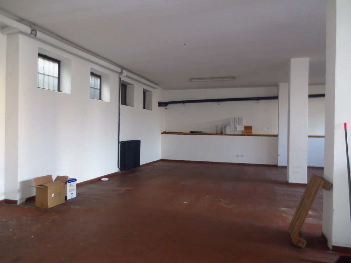186-immobiliaredipalo-magazzinopallanza- 02_locale Ampio magazzino centrale