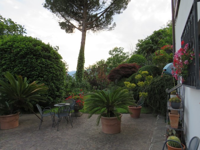 13185_agenzia immobiliare di palo_villa sul lago maggiore (2) Villa sul Monterosso con vista lago e sulle isole