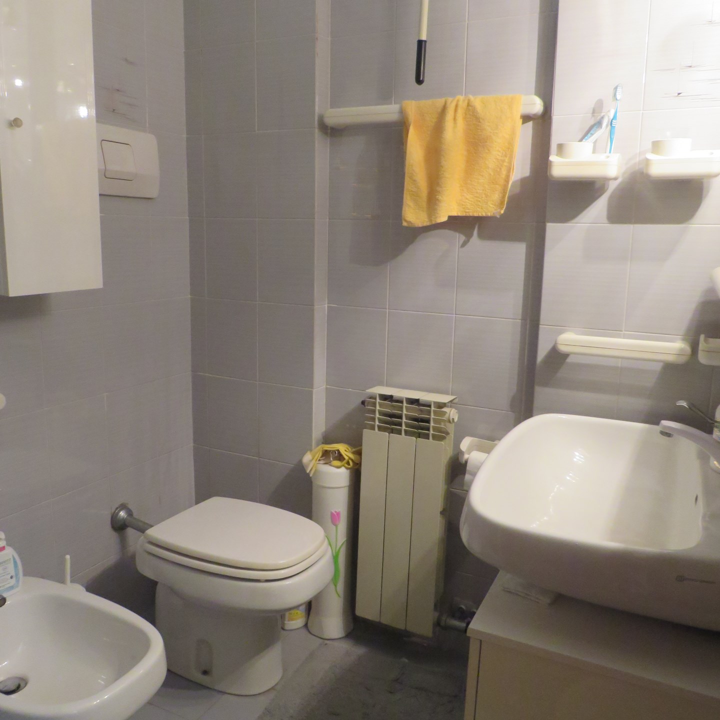 13859-immobiliaredipalo-alloggiopallanza- 11_bagno Alloggio in Castagnola a pochi minuti dal lungolago