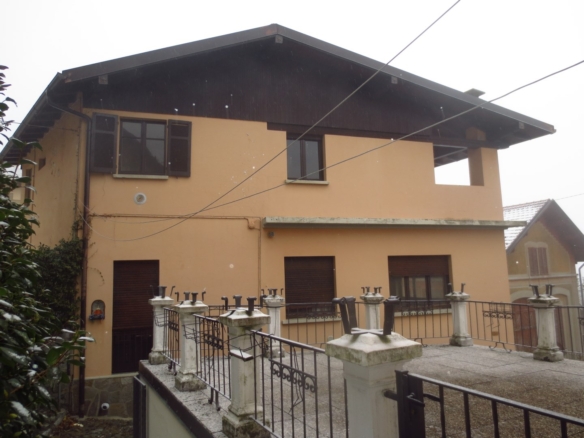 Alloggio in casa di due unità abitative