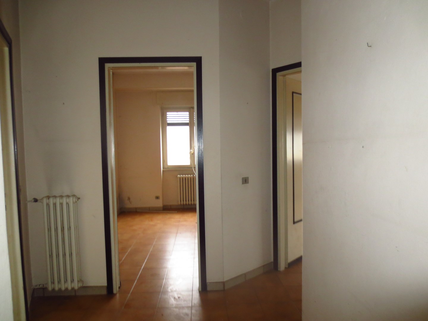 12983-immobiliaredipalo-alloggiopremeno- 06_ingresso Alloggio in casa di due unità abitative