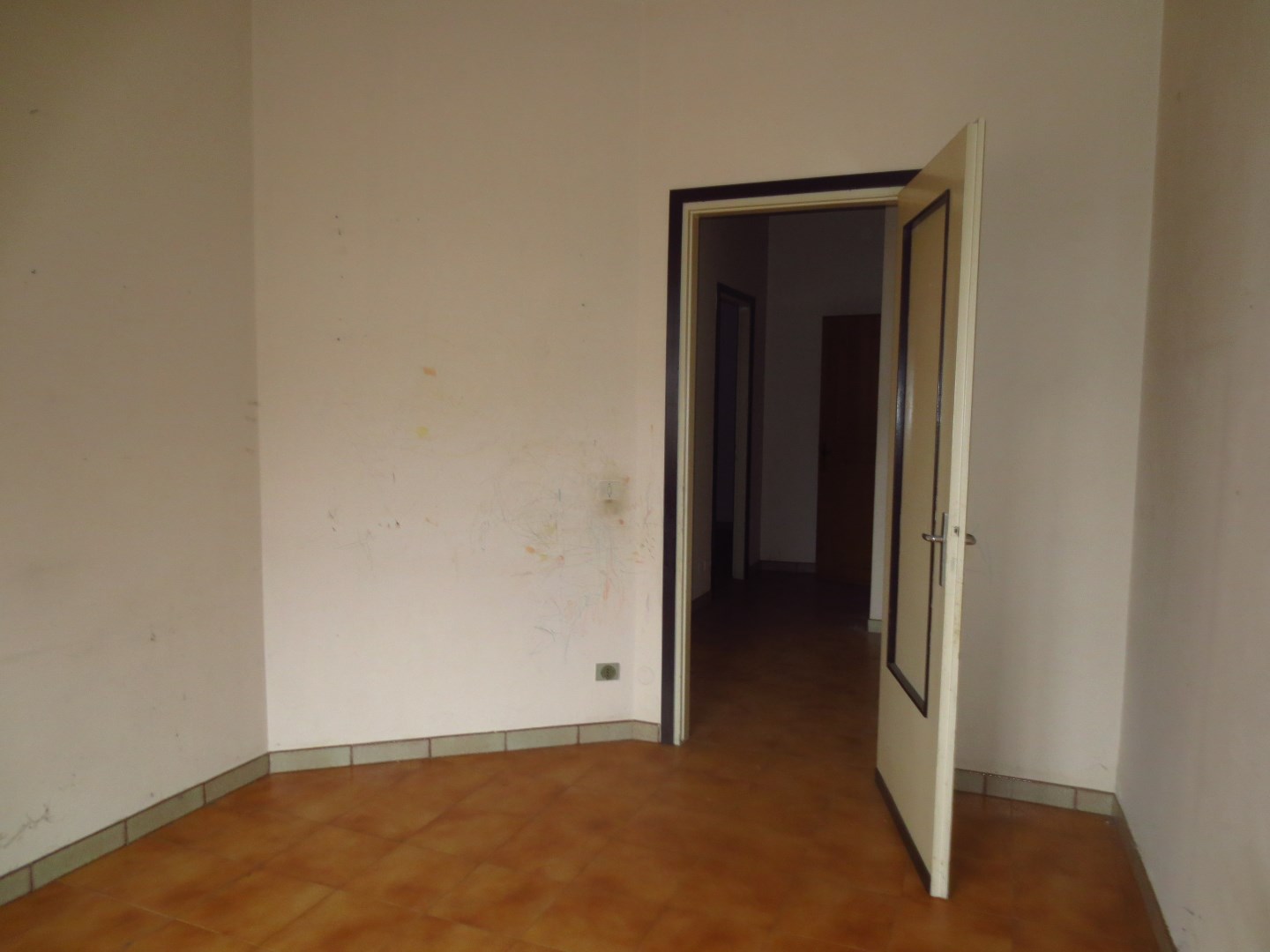 12983-immobiliaredipalo-alloggiopremeno- 09_cameretta Alloggio in casa di due unità abitative