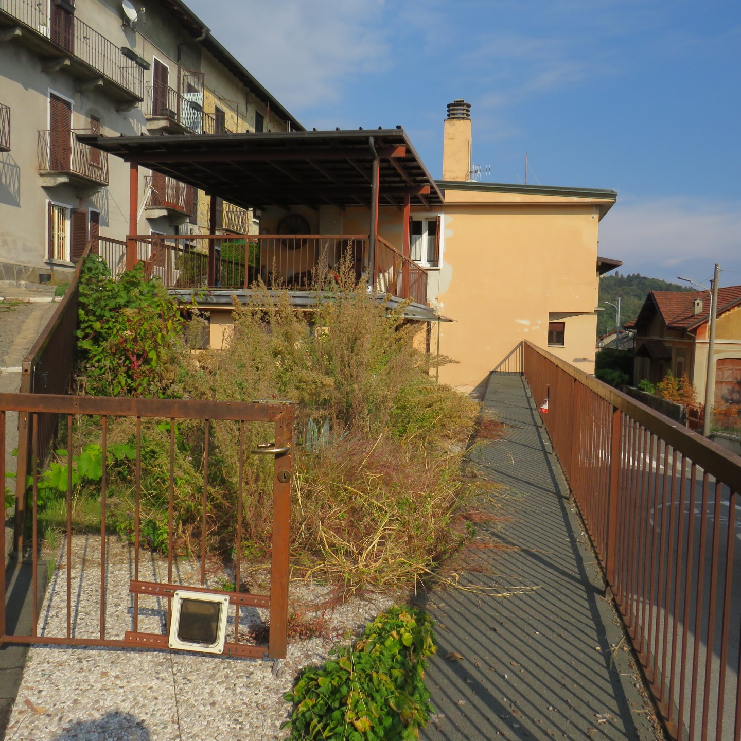 13860-immobiliaredipalo-alloggiopremeno- 01_giardino Alloggio indipendente con giardino privato
