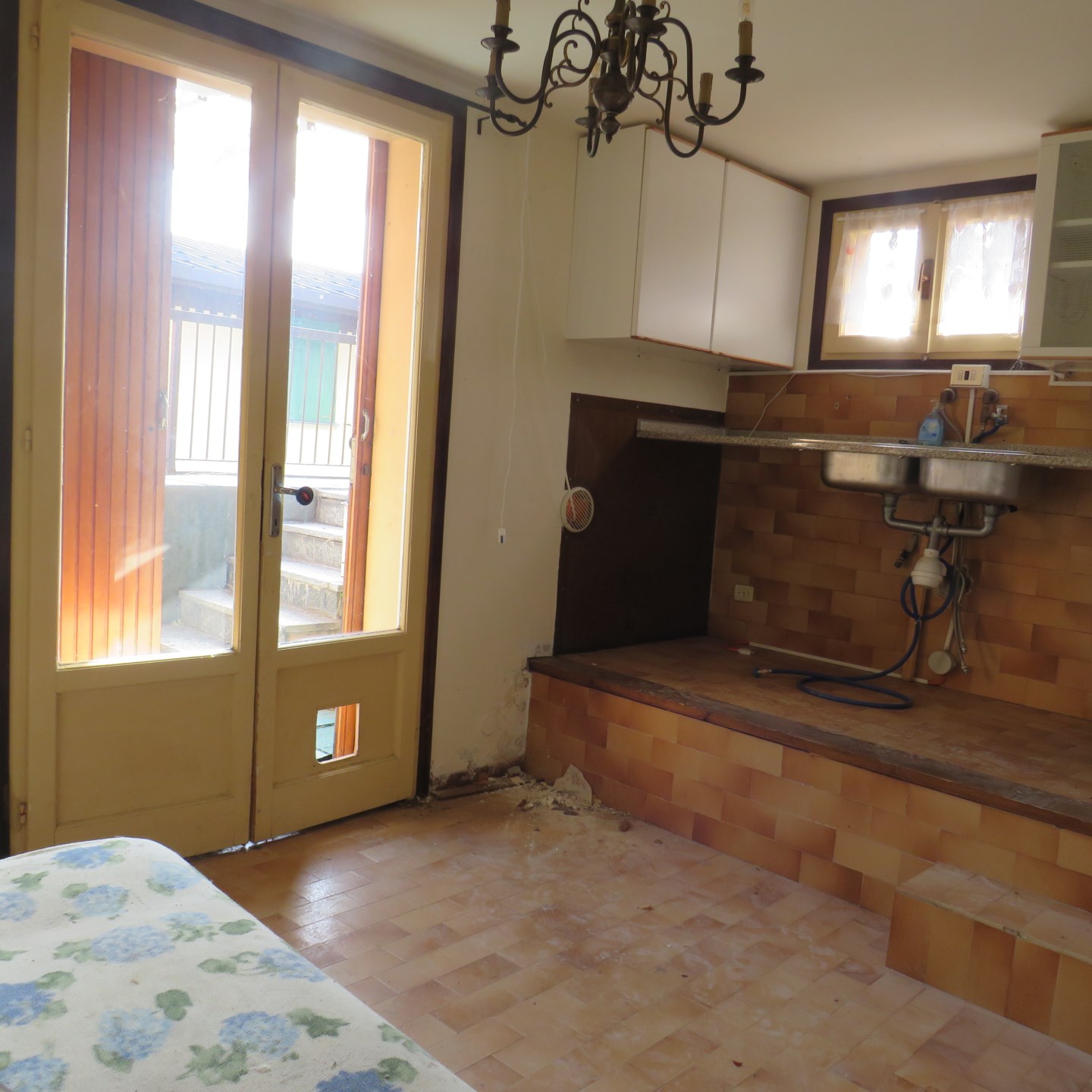 13860-immobiliaredipalo-alloggiopremeno- 09_cucina Alloggio indipendente con giardino privato